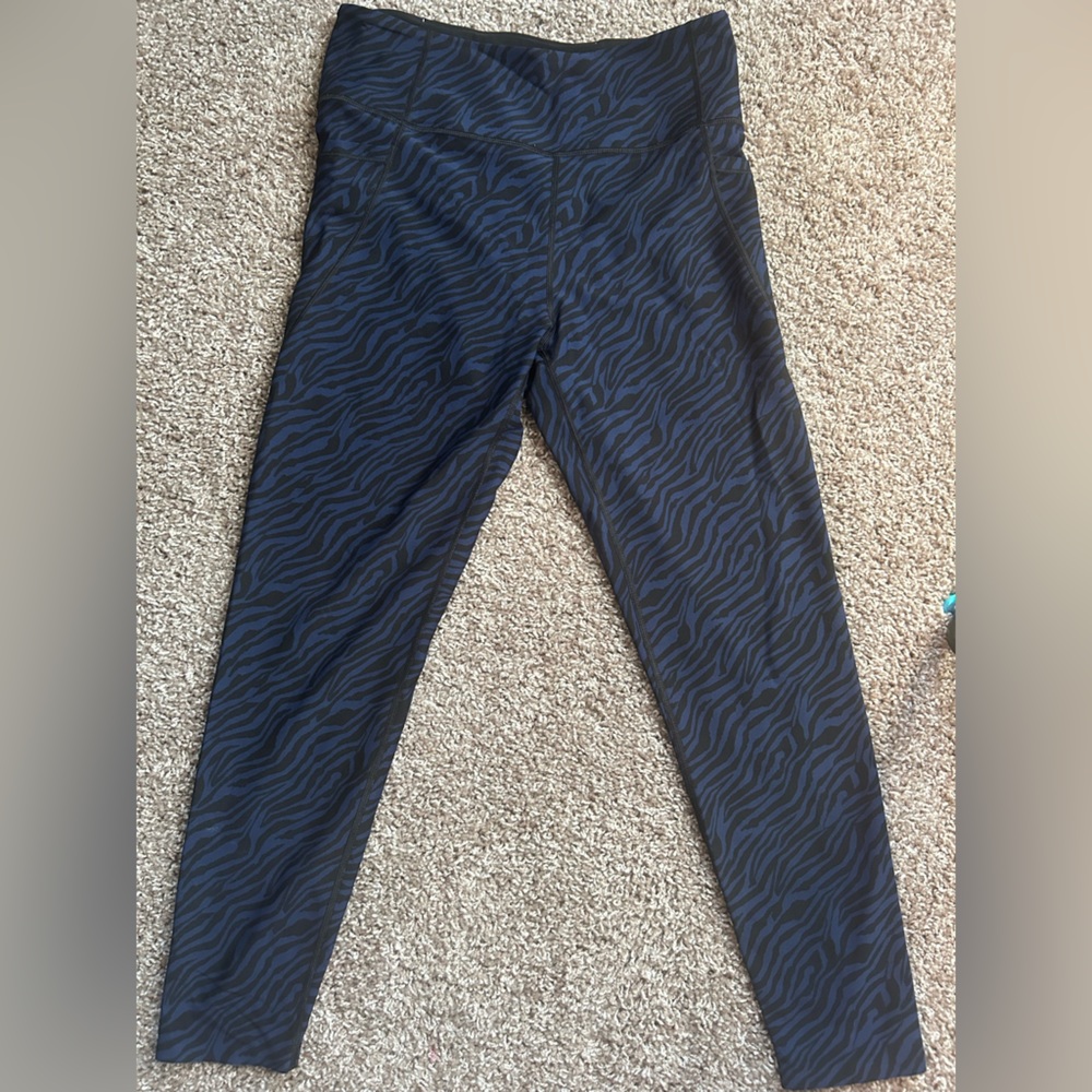 -Victoria’s Secret Leggings